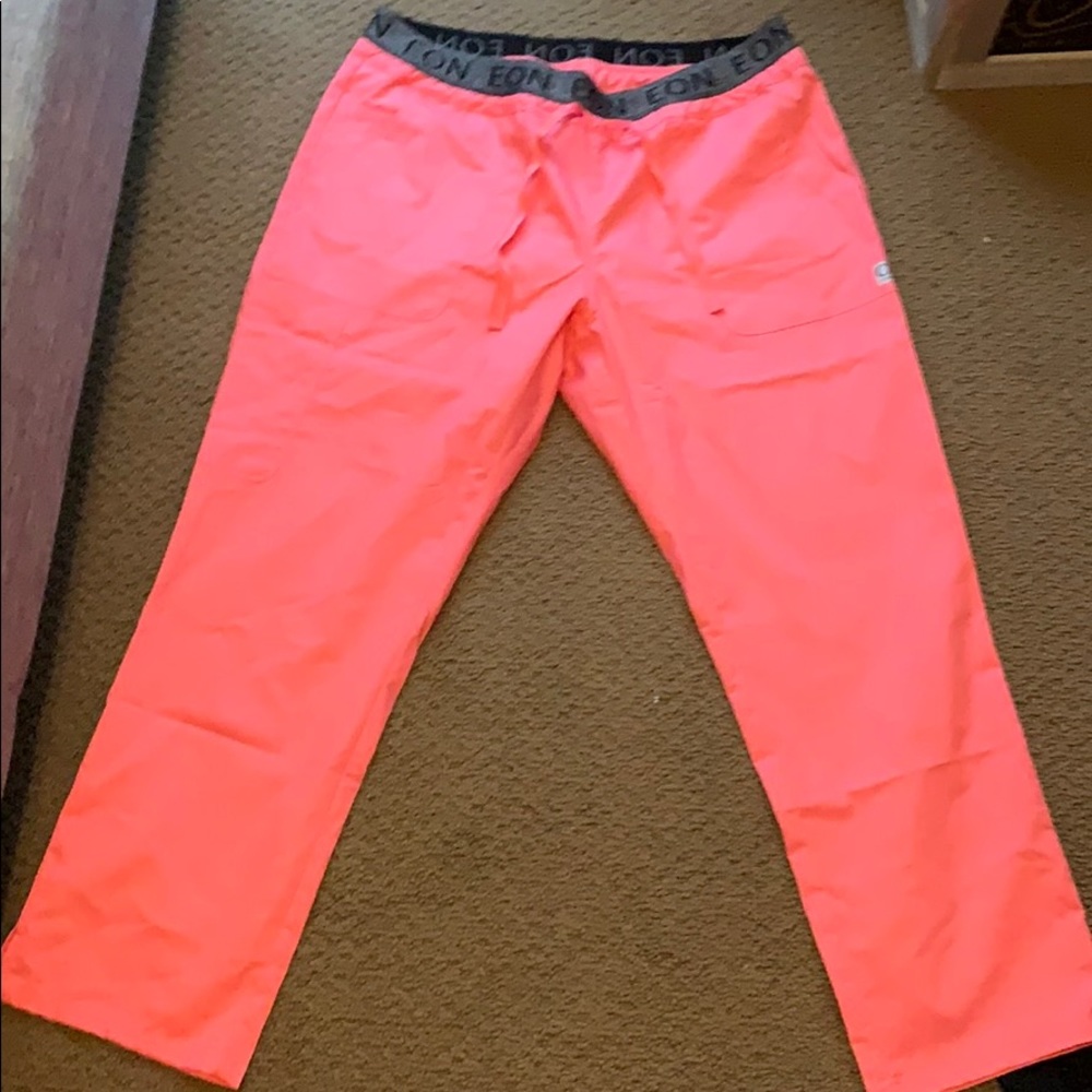 Ron scrub pant in large petite